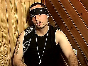 Flaco Squeezes Out Some Juice - Flaco